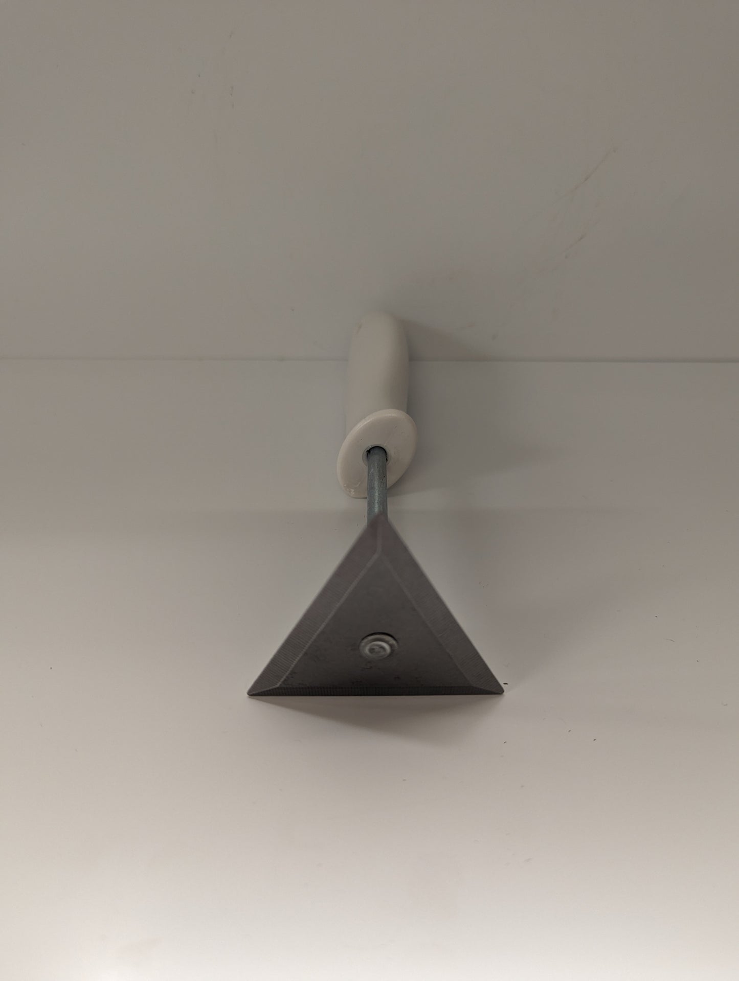 Harris Seriously Good Triangular Shave Hook