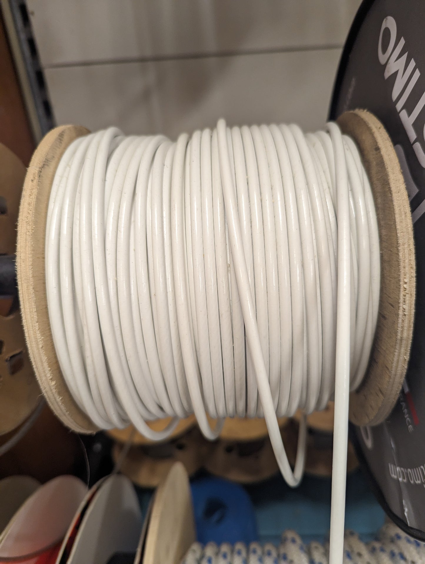 7x7 SBT PVC White cable