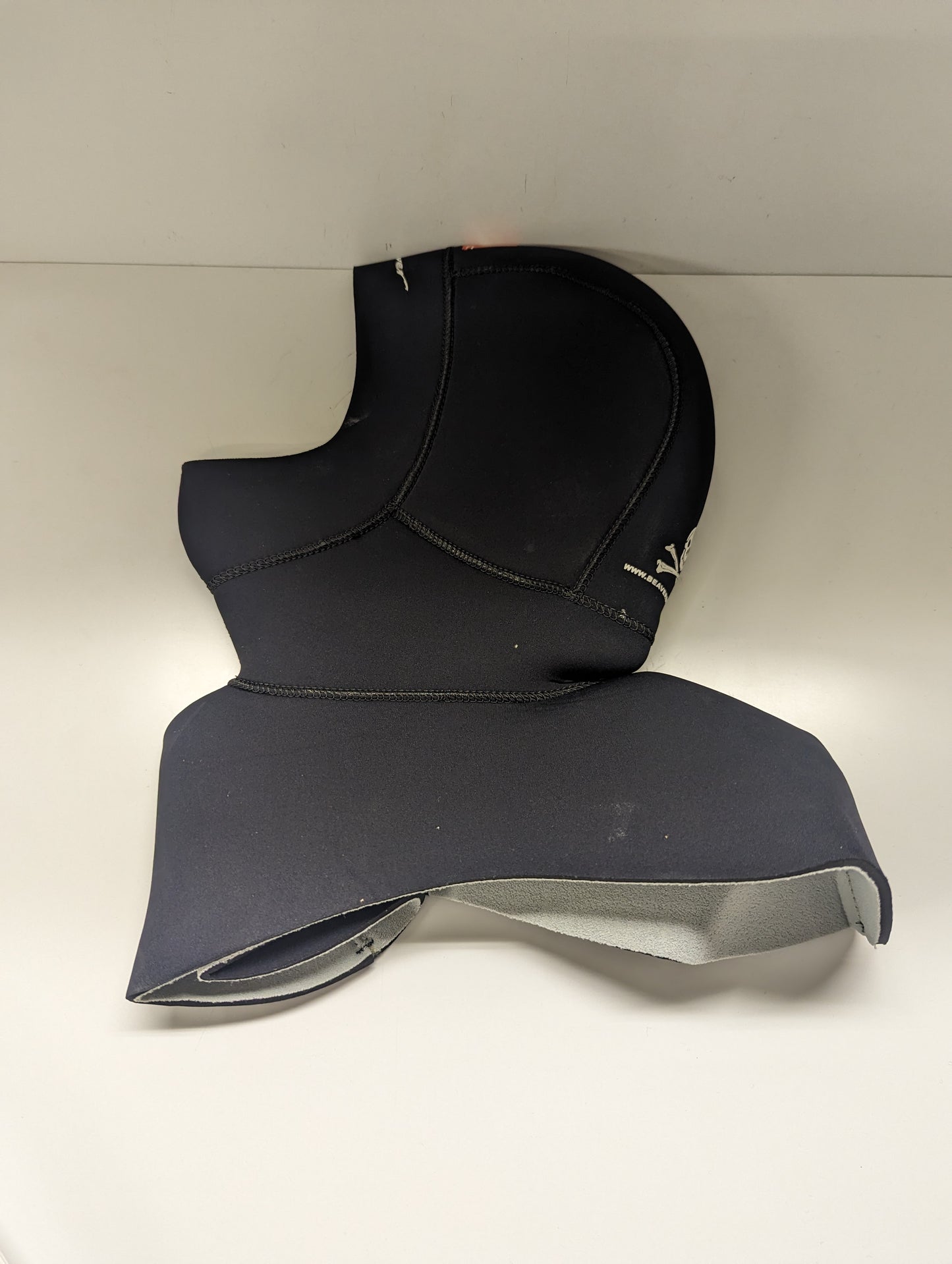 Beaver Pirate 5/7mm Semi Dry Long Yoke Hood