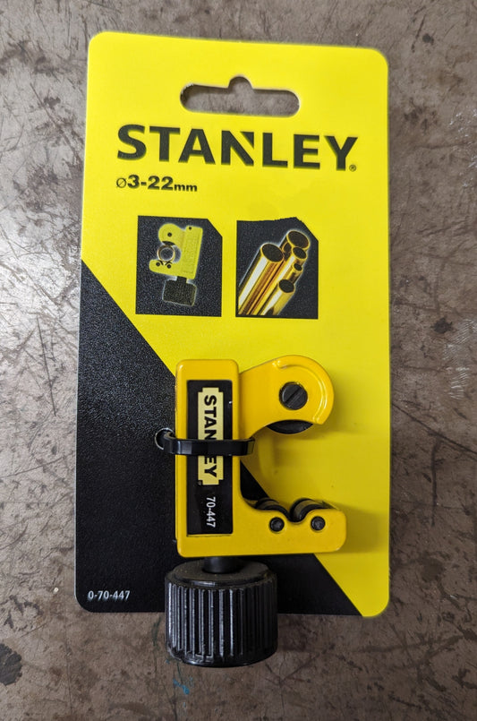 Stanley 3-22mm Pipe Cutter